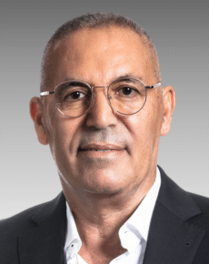 אלי אביסרור  