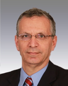 עו