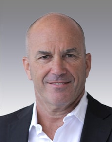 עו
