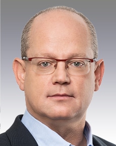 מיכה קורצברד