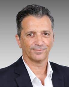 עו